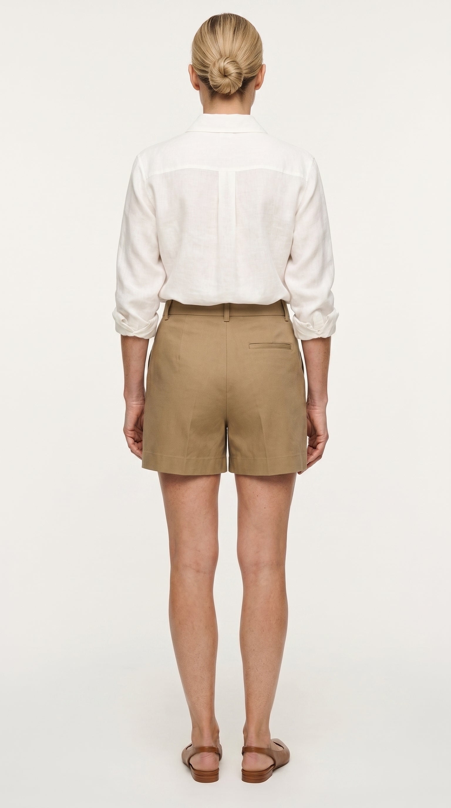 Bermuda Riviera Tiro Alto | Pantalón Corto Elegante | Arena Khaki