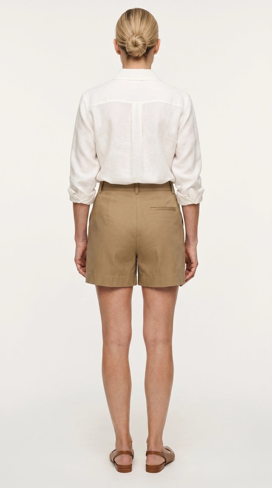 Bermuda Riviera Tiro Alto | Pantalón Corto Elegante | Arena Khaki