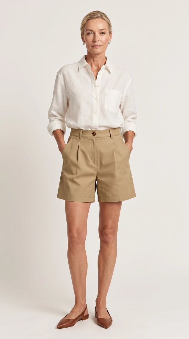 Bermuda Riviera Tiro Alto | Pantalón Corto Elegante | Arena Khaki
