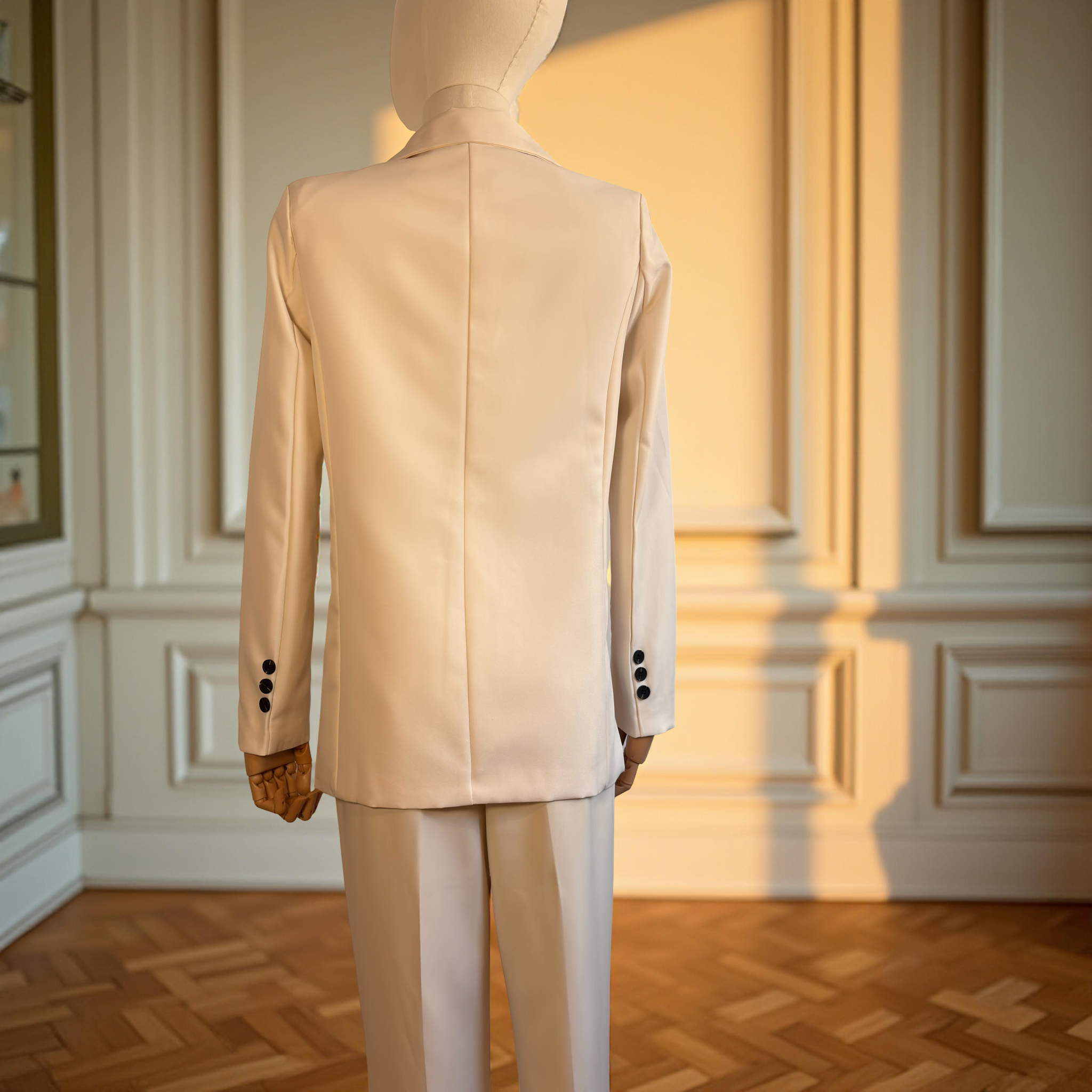 BLAZER SASTRE ÉLISE BEIGE CREMA