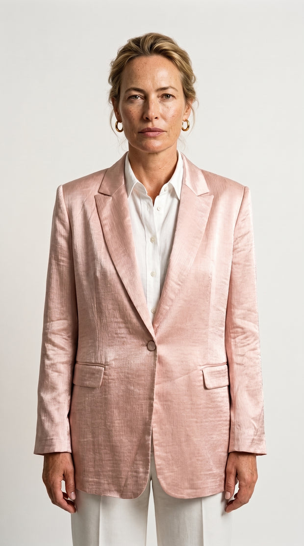 Blazer Cinderella | Sastrería Oversize y Hombro Escultural en Satén Texturizado Mate | Champagne Rose