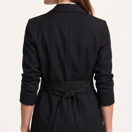 Blazer Verona | Sastrería Fluida con Cinturón Anatómico | Negro Clásico